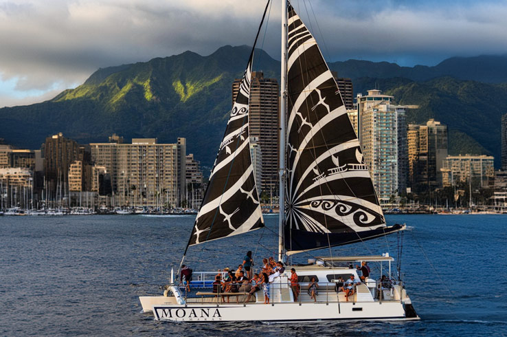 Sail Waikiki Coastline